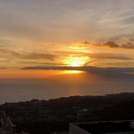 Juliana * أذيخي