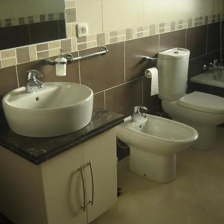 Juliana * أذيخي